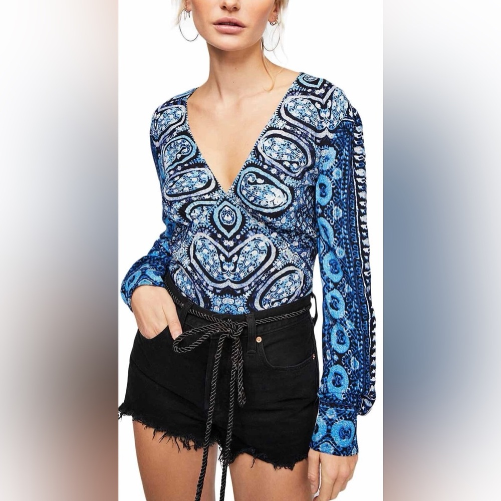 Free People NWOT Blue and White Top